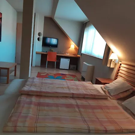 Sporthaz 3* Gyenesdiás